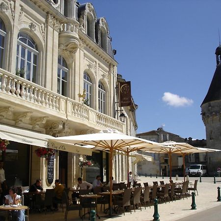 Hostellerie Du Coq D'Or Jonzac Exterior foto